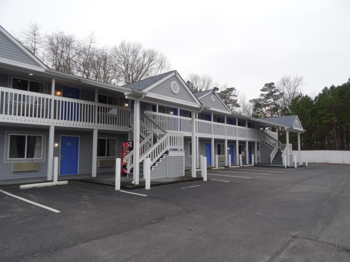 Village Inn&Suites - Smithville Extérieur photo