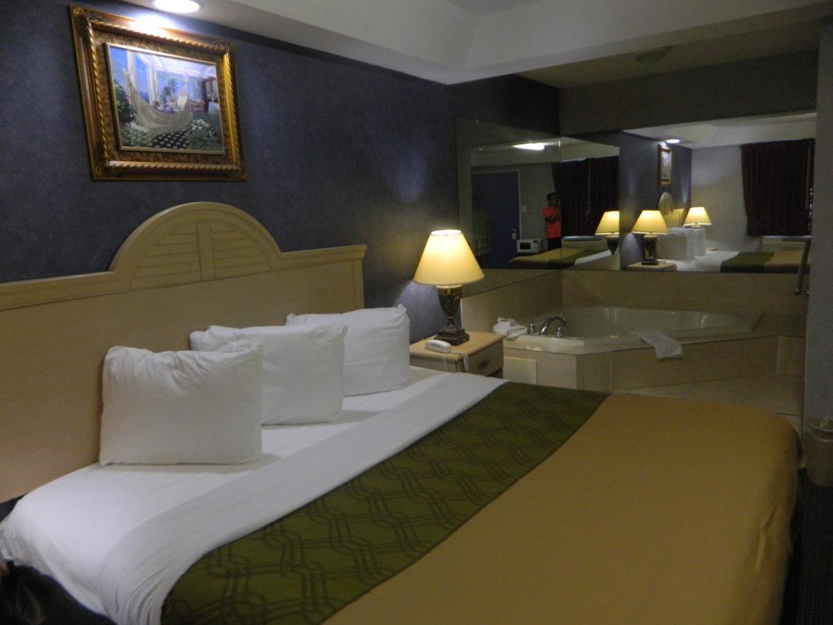 Village Inn&Suites - Smithville Extérieur photo