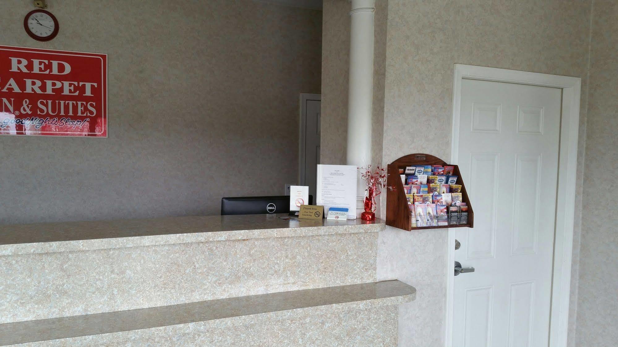 Village Inn&Suites - Smithville Extérieur photo