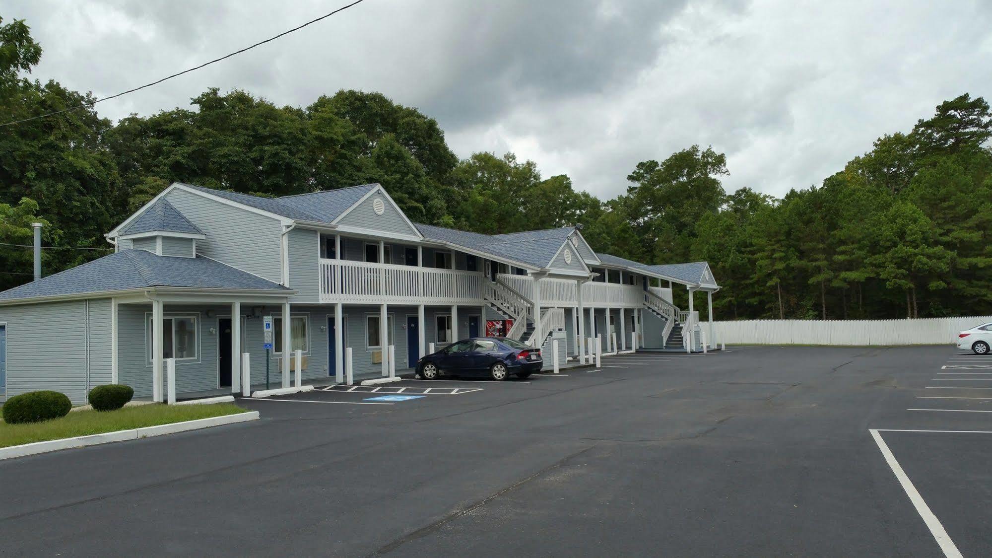 Village Inn&Suites - Smithville Extérieur photo